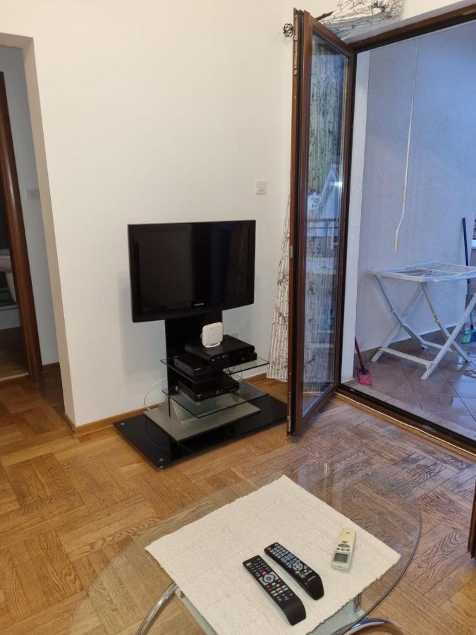 Apartments Sneza Risan Kültér fotó