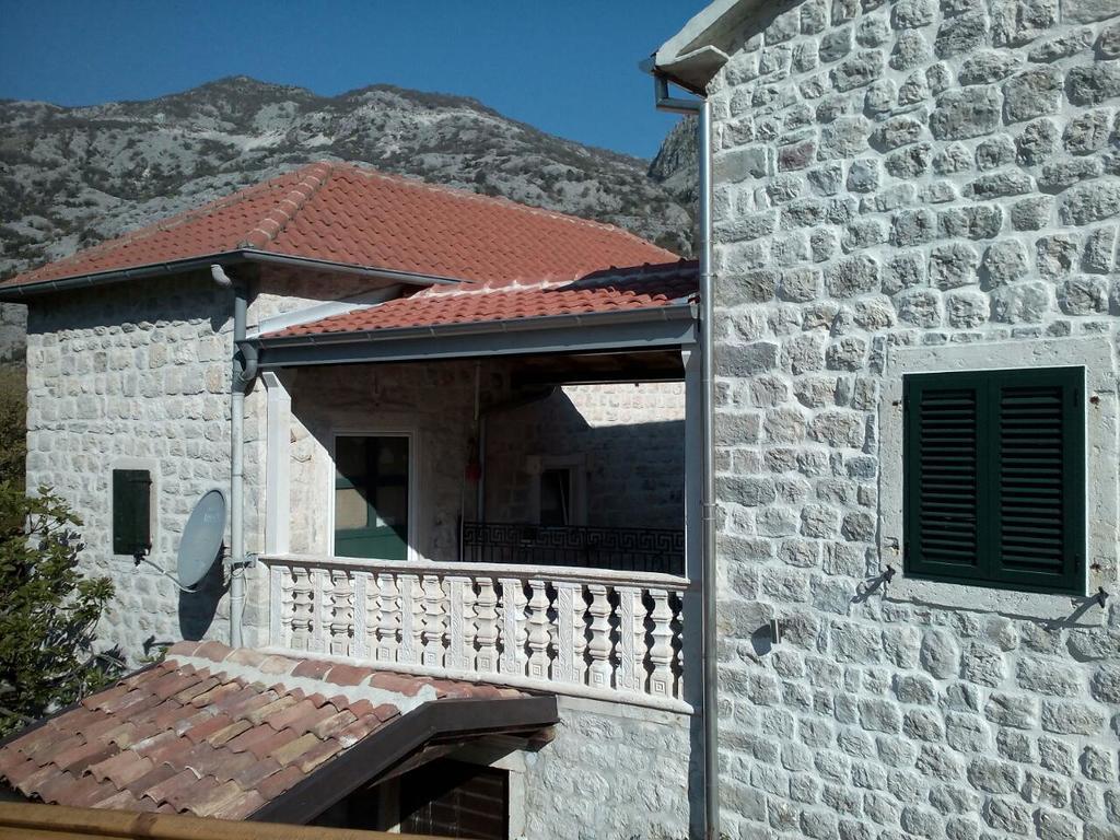 Apartments Sneza Risan Kültér fotó