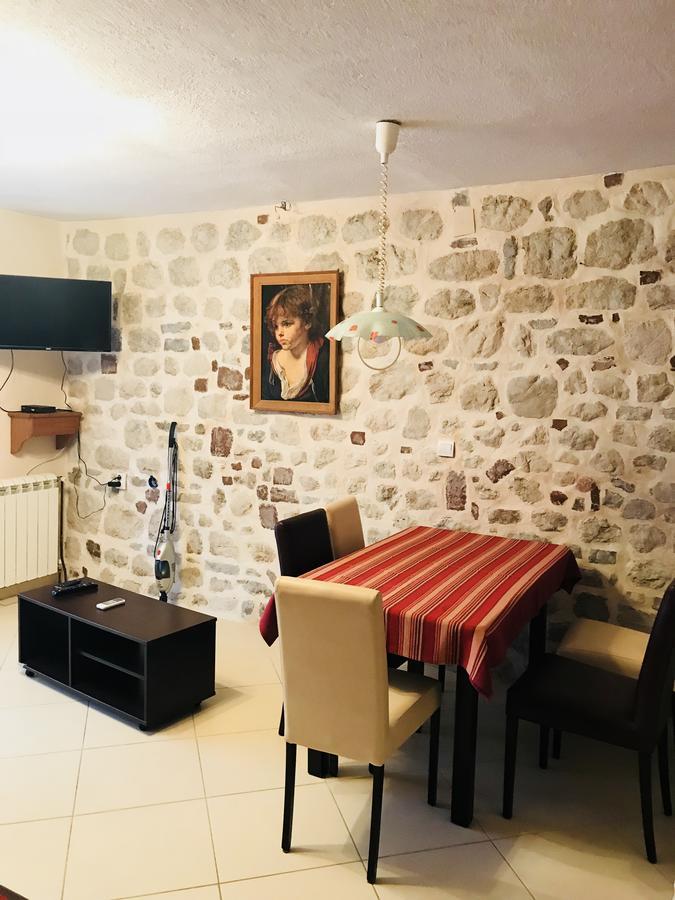 Apartments Sneza Risan Kültér fotó